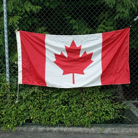 Other - Vintage Nylon Canadian Flag